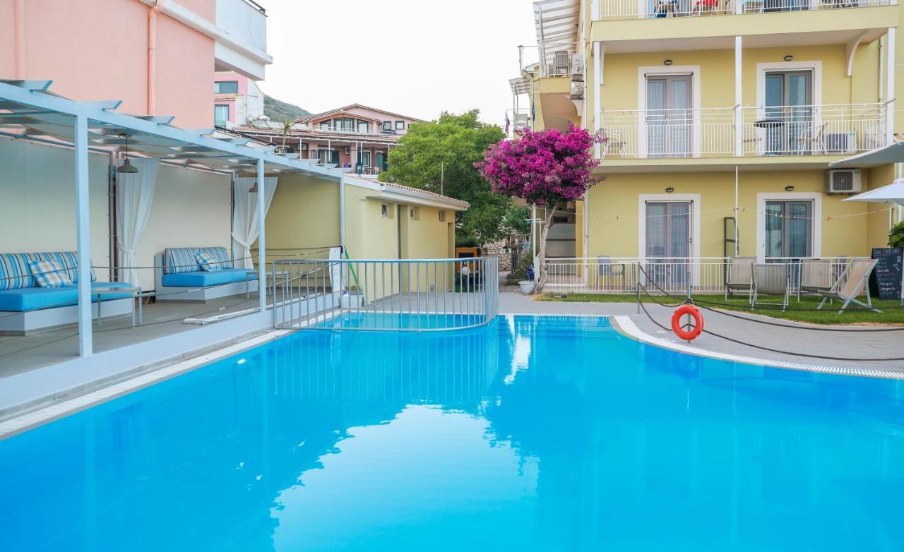 Cosmos Hotel Vasiliki  Exterior photo