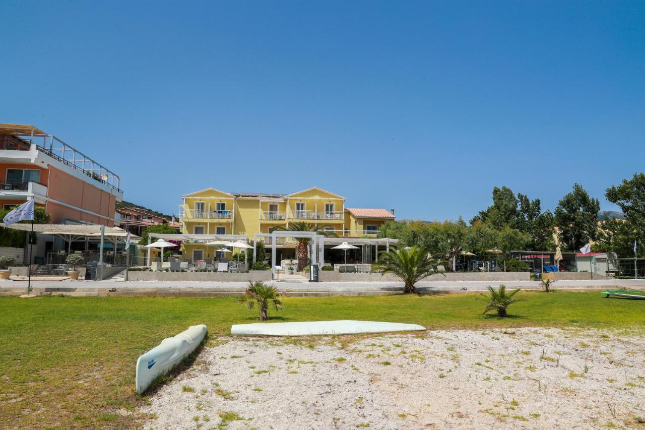 Cosmos Hotel Vasiliki  Exterior photo