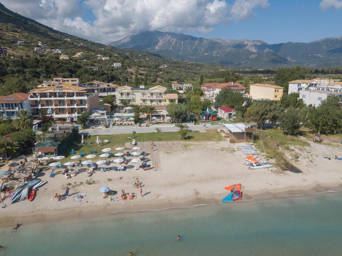 Cosmos Hotel Vasiliki  Exterior photo